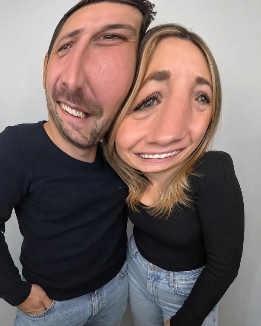 Zerrspiegel-Effekt „Riesenkopf“ der BoxShot-Fotobox